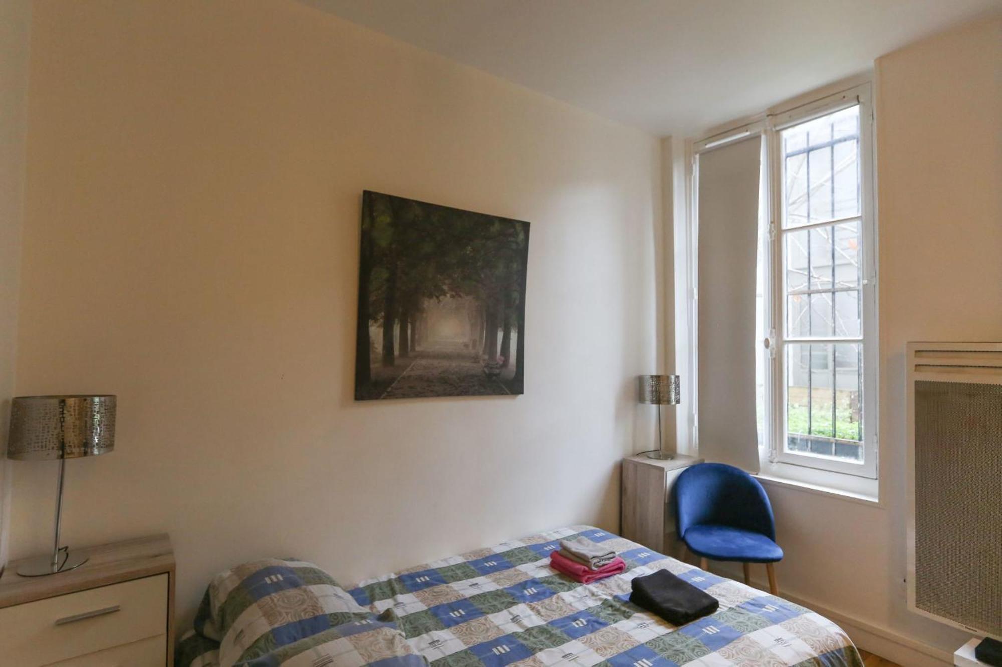 Nice And Comfortable Studio Apartment Parigi Esterno foto